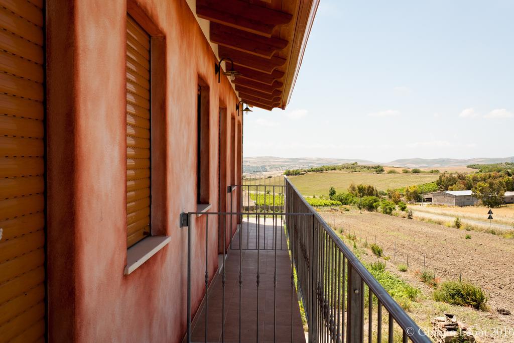 Agriturismo Le Vigne Ducali Màndas Buitenkant foto